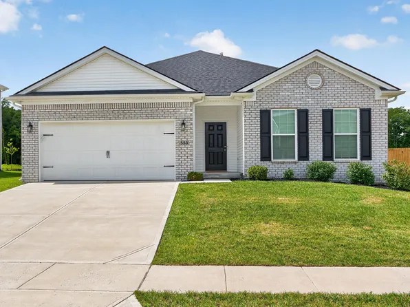 553 Abingdon Ave, Versailles, KY 40383