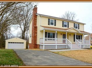 321 Sycamore Dr, Fredericksburg, VA 22408