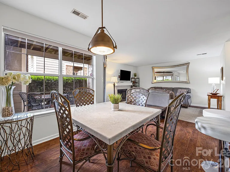 5003 Sharon Rd #K — Photo 10