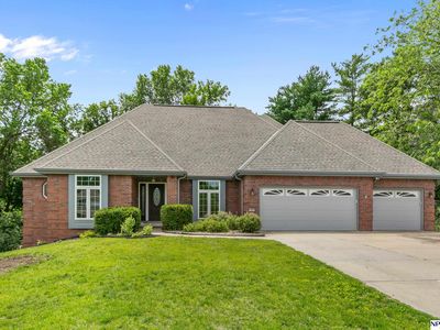 560 S 126th St, Omaha, NE, 68154