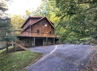 319 S Toe River Rd, Burnsville, NC 28714