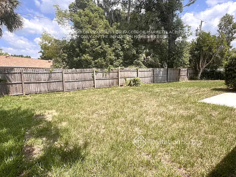 2520 Eastbrook Blvd — Photo 15