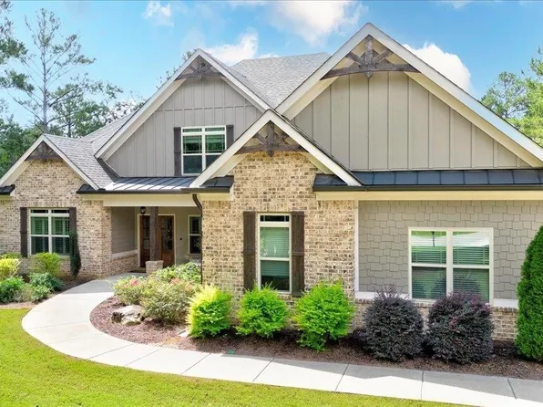 105 Ranch Ct, Forsyth, GA 31029