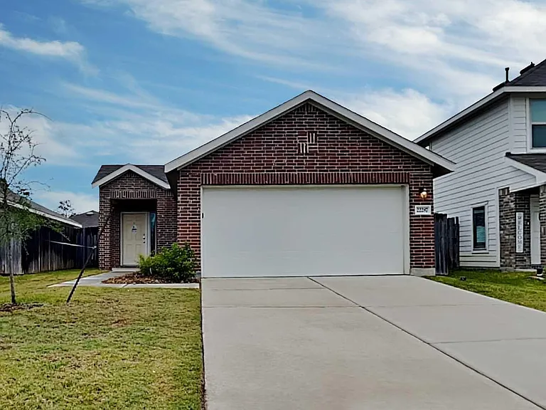22287 Stoney Ravine Dr — Photo 1