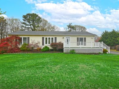 1 Mews Court, Holtsville, NY, 11742