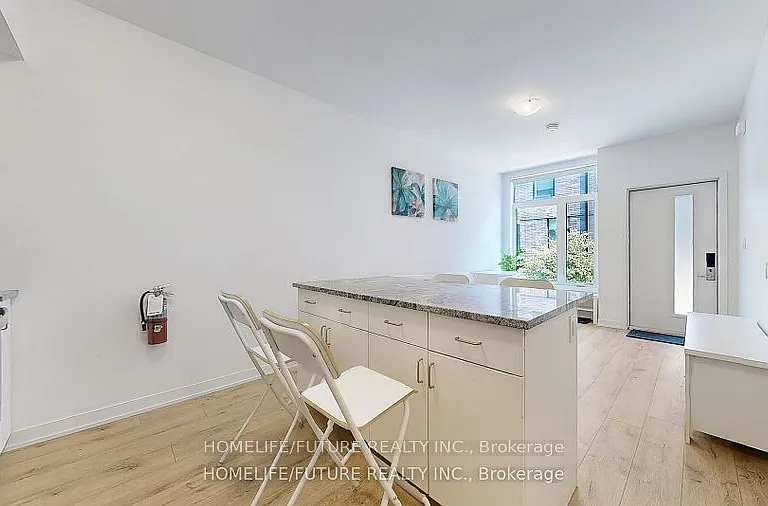1760 Simcoe St N #69 — Photo 5