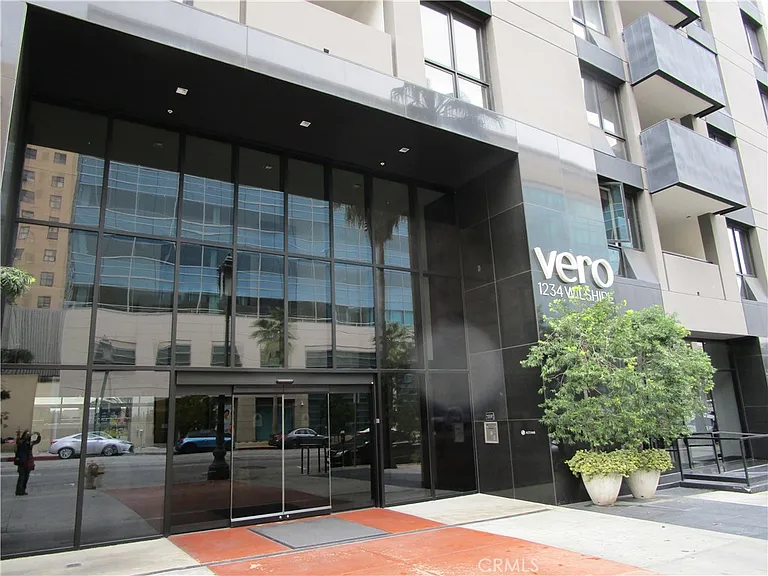 1234 Wilshire Blvd #509 — Photo 1