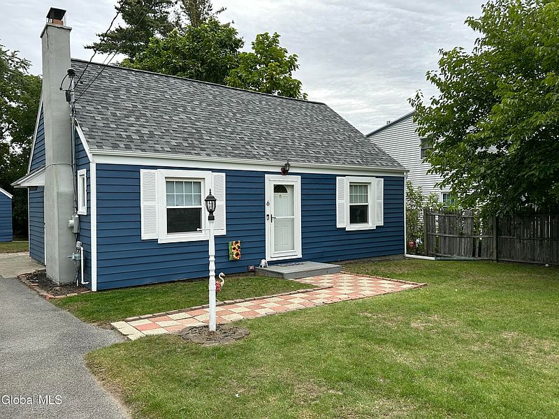 2nd image of 6 Pfeil Avenue