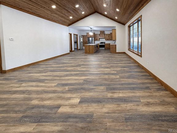 5th image of 258 Gibson Road