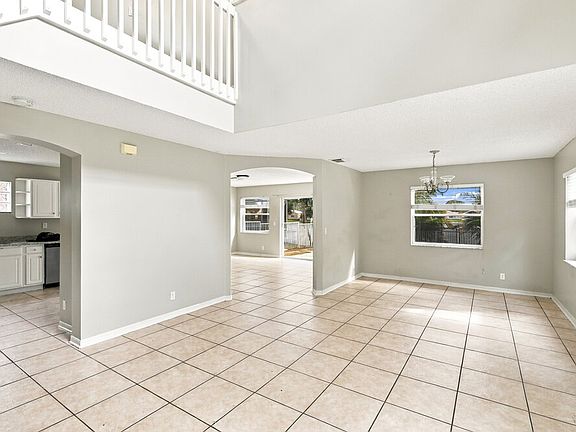 4th image of 3842 NW 63rd Ct