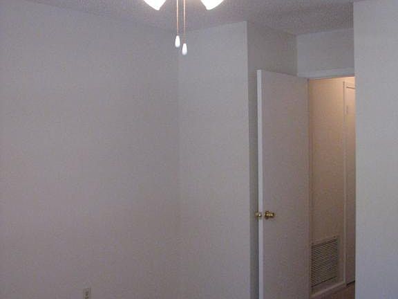 3rd image of 1276 Cove Landing Dr