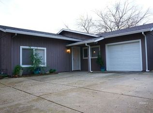 2882 Fairway Ave, Redding, CA