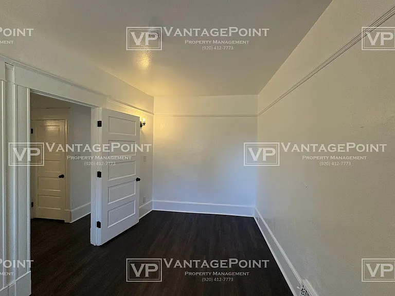 329 S Clay St — Photo 11