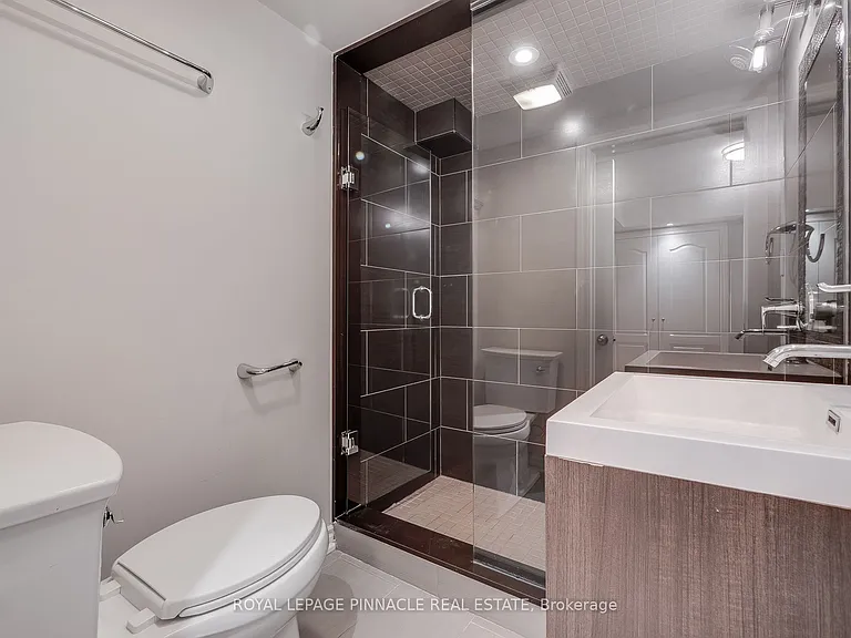 98 Ner Israel Dr #BASEMENT — Photo 6