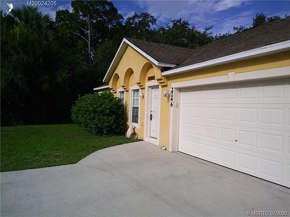 2nd image of 2246 SW Matheson Ter