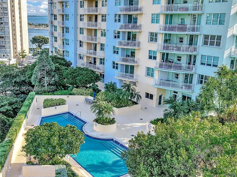 1865 Brickell Ave — Photo 1