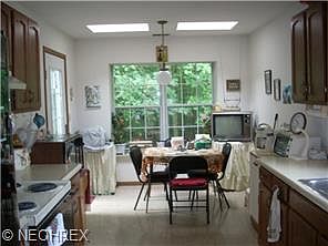 5th image of 1329 Fox Run Dr #D