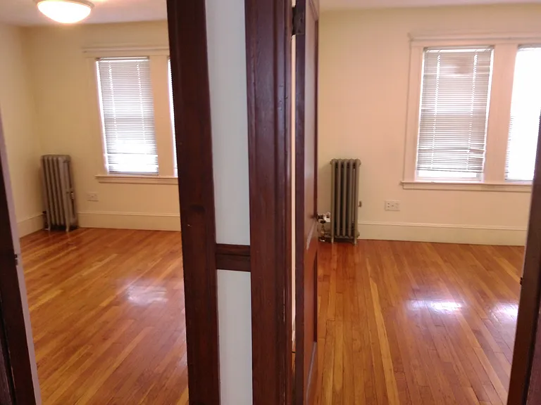 Templeton Pkwy — Photo 14