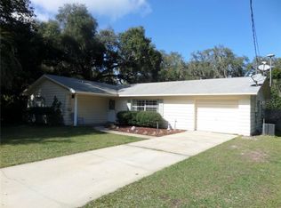 2308 Mahoney Ave, Leesburg, FL 34748