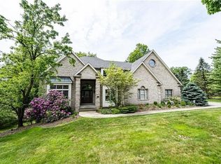 126 Star View Ln, Cranberry Township, PA