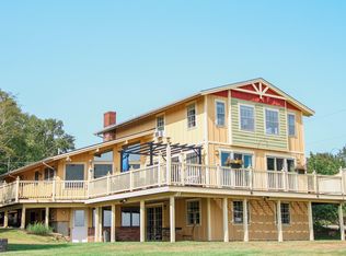 25 Bay Village Rd, Naples, ME 04055