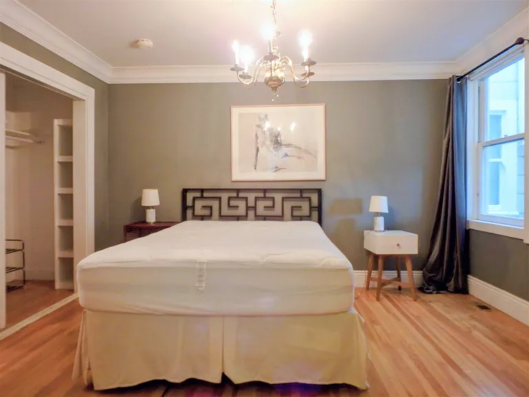 1856 Green St #5 — Photo 9