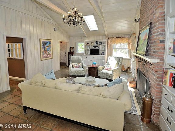 4th image of 6618 Tansey Dr