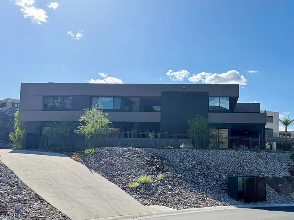 625 Sleeping Dragon Dr, Henderson, NV 89012