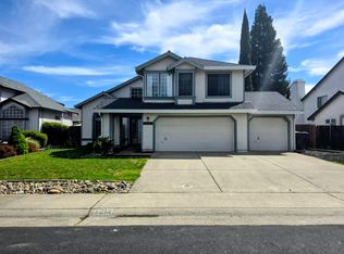 2212 Thurton Dr, Roseville, CA