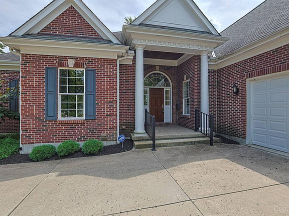3rd image of 7919 Mitchell Farm Ln