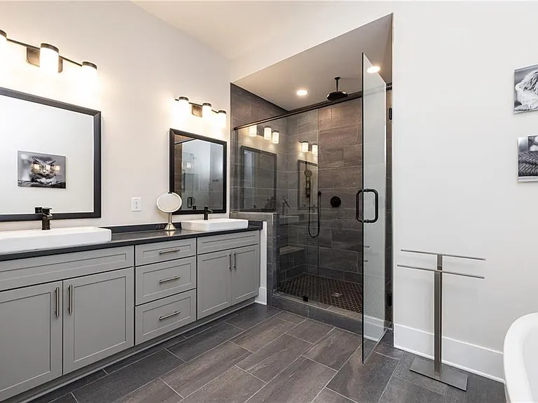 2722 Thornewilde Way — Photo 57