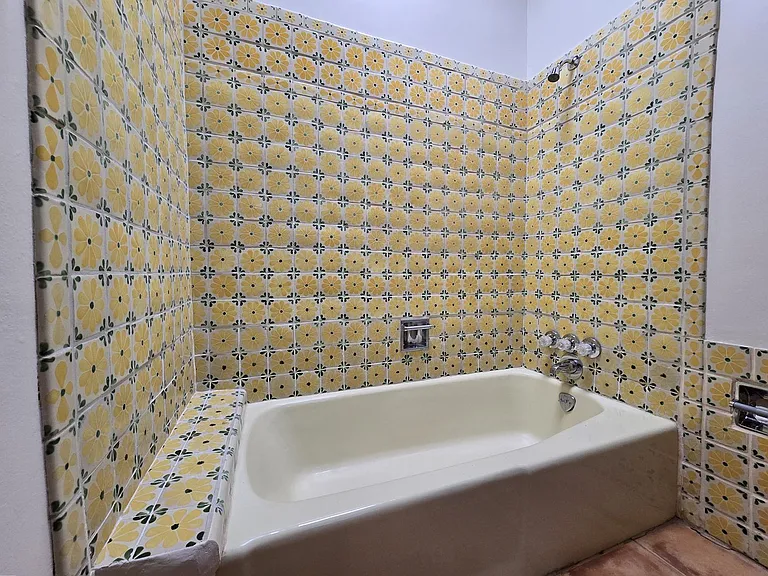 342 Hillside Ave — Photo 24