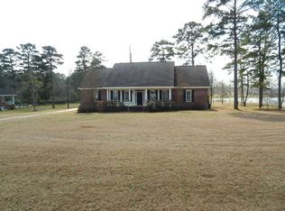 123 Red Tip Ln, Albany, GA 31721