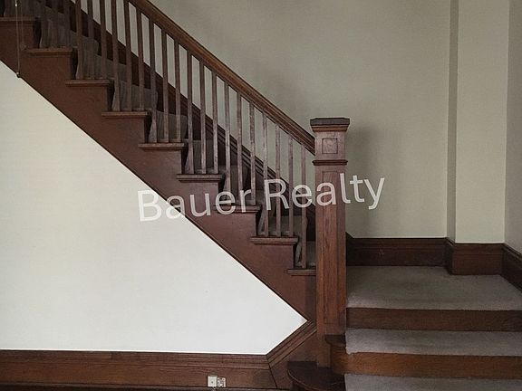 5th image of 604-606 W Main St