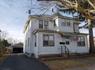 16 Powell Ave, Springfield, MA 01118