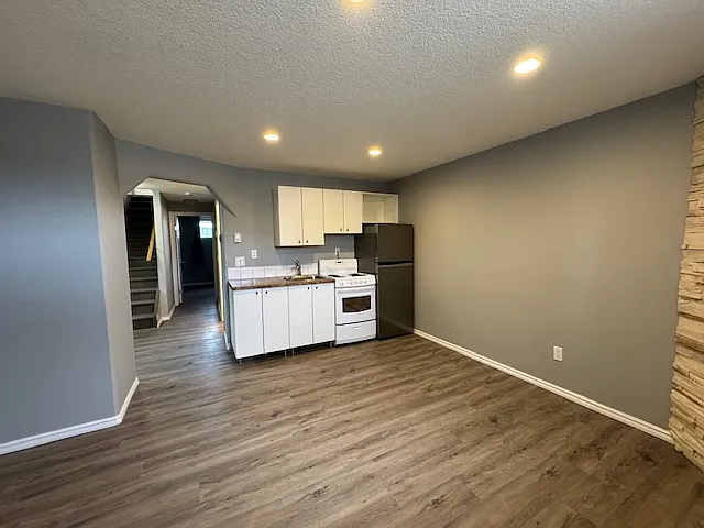 8315 114a St #1 — Photo 24