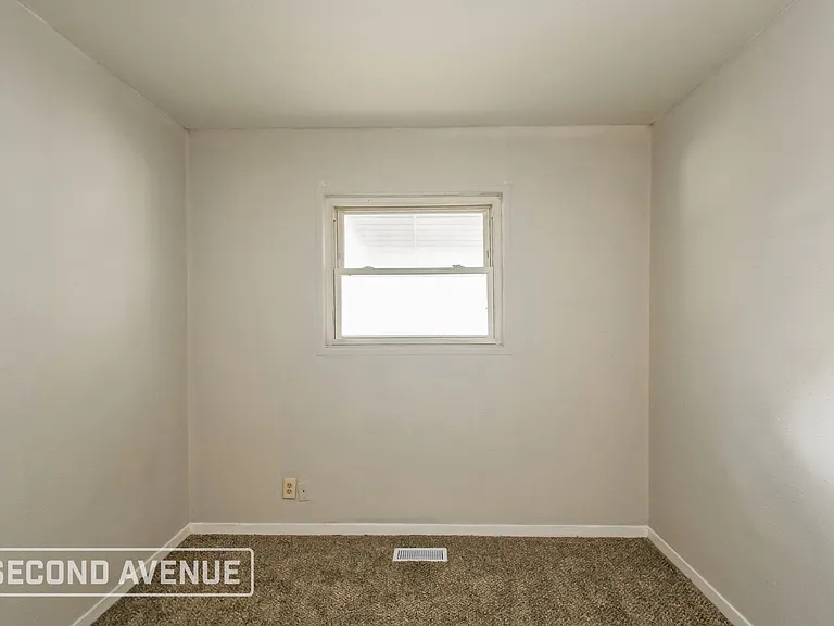9226 E 36th Pl — Photo 15