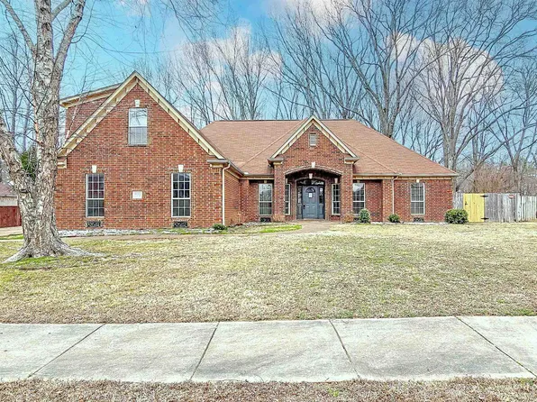 6172 Maggie Oaks Dr, Memphis, TN 38135