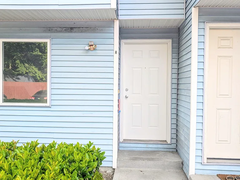 7816 Timber Hill Dr #H — Photo 2
