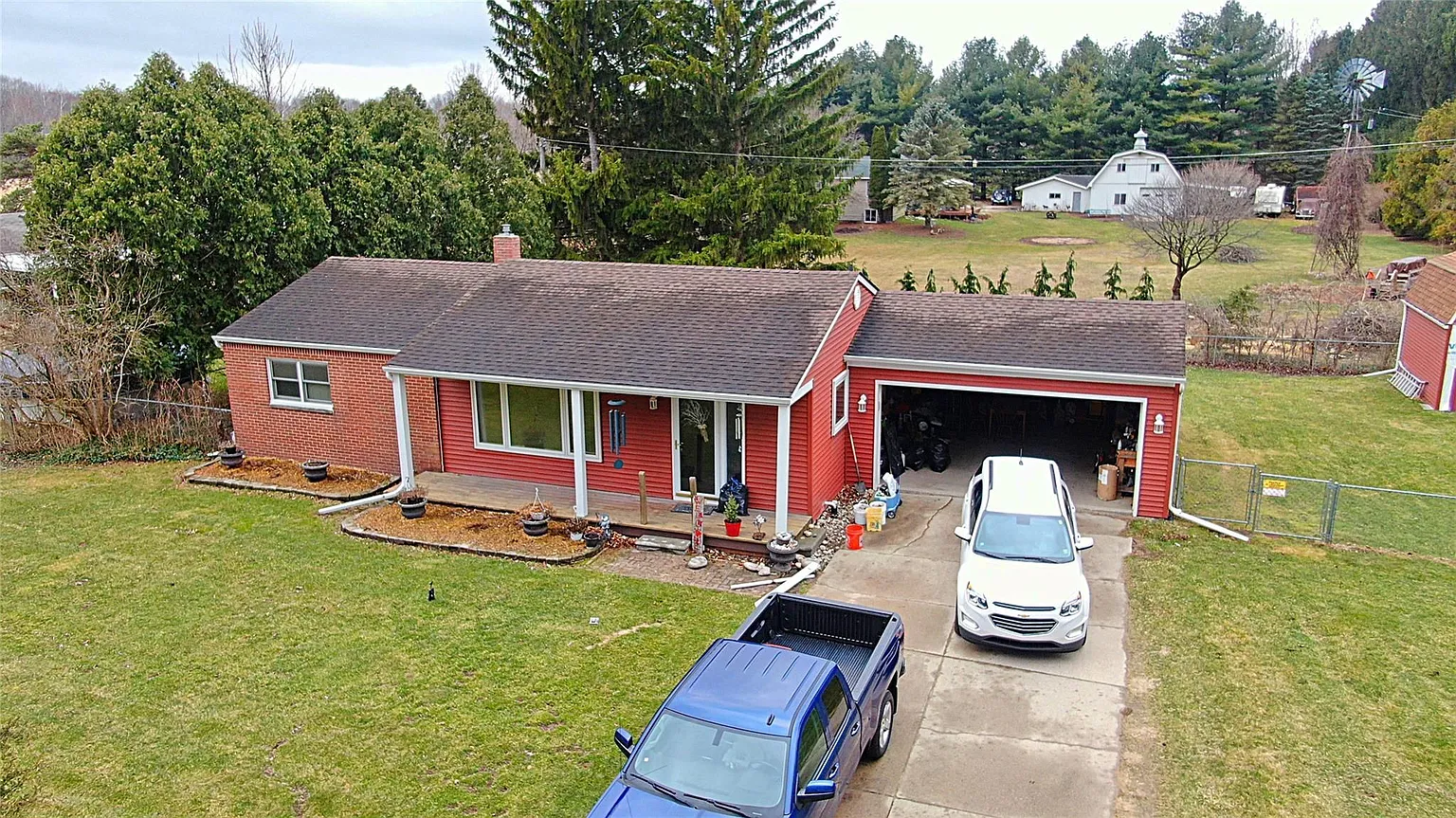 20779 N Dixboro Rd photo 1