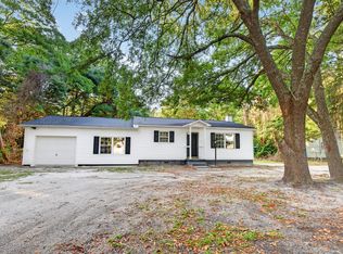 727 Levee Dr, Moncks Corner, SC 29461