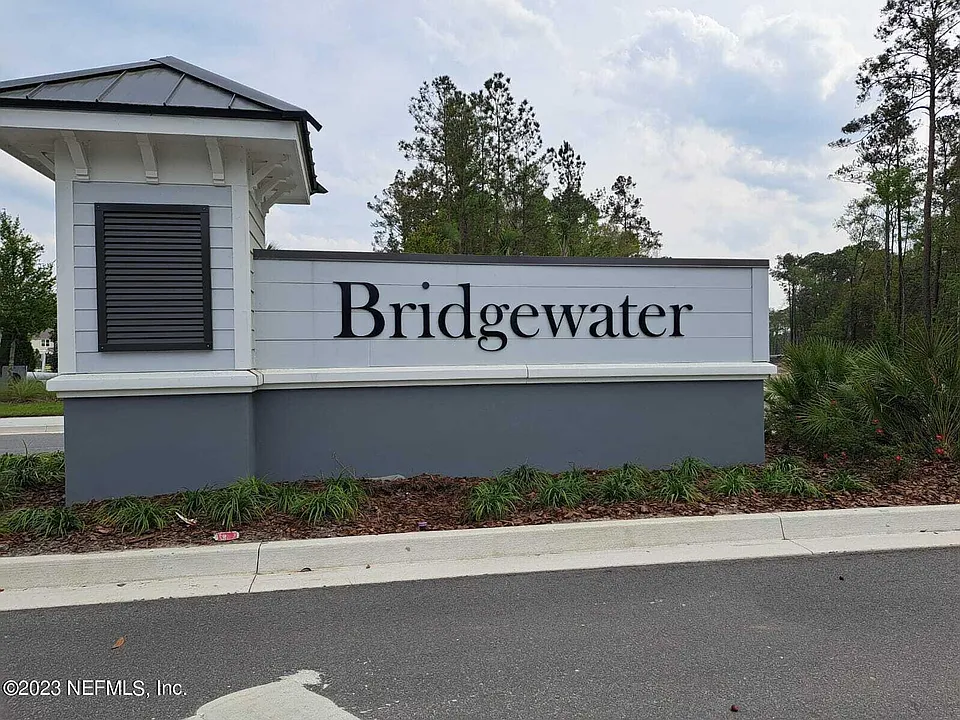 213 Pasadena Dr