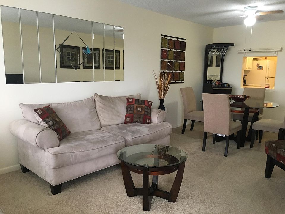 1st image of 1516 S Lakeside Dr APT 418