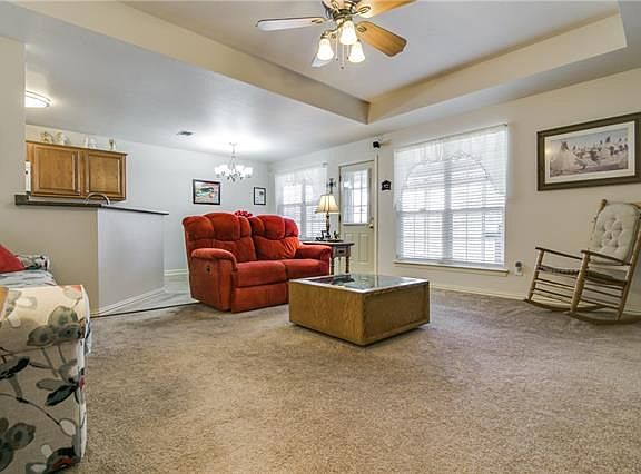 3rd image of 3427 Shelby Ave