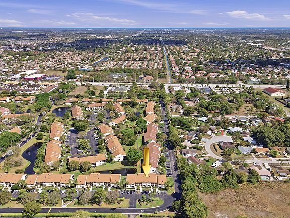 3rd image of 3260 Perimeter Drive