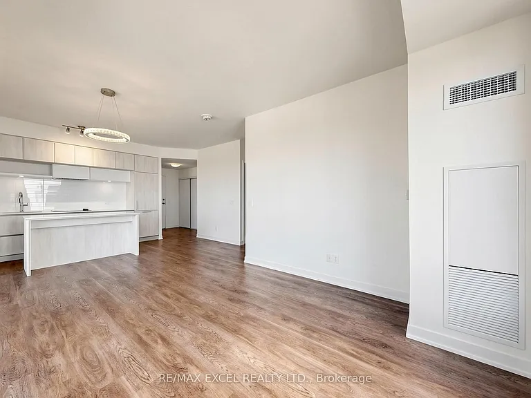 6 David Eyer Rd #602 — Photo 12