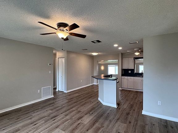 2nd image of 2137 Laden Rd