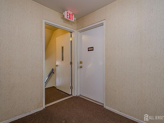 2nd image of 1005 Hidden Village Dr