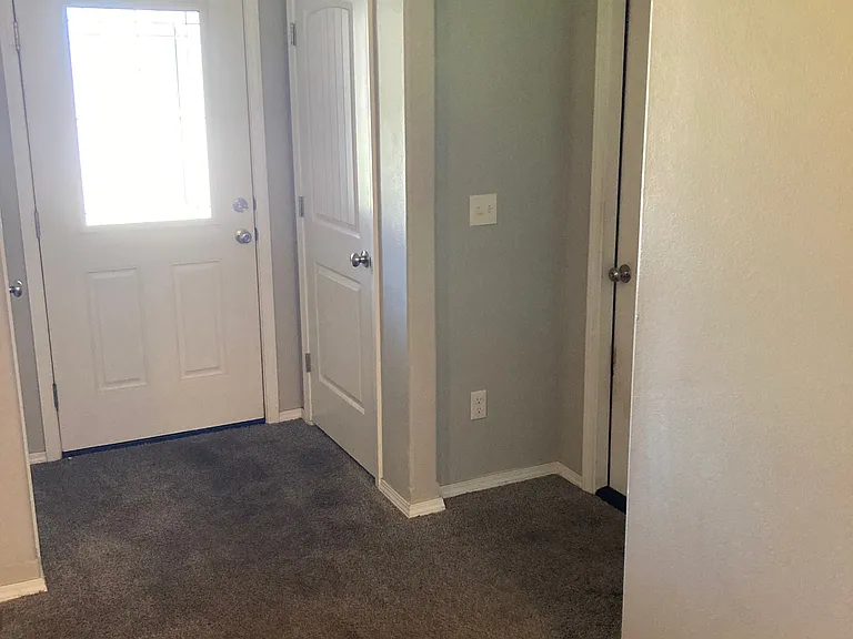 875 E Purple Martin St — Photo 2