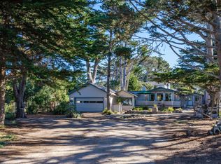 229 Asilomar Blvd, Pacific Grove, CA 93950